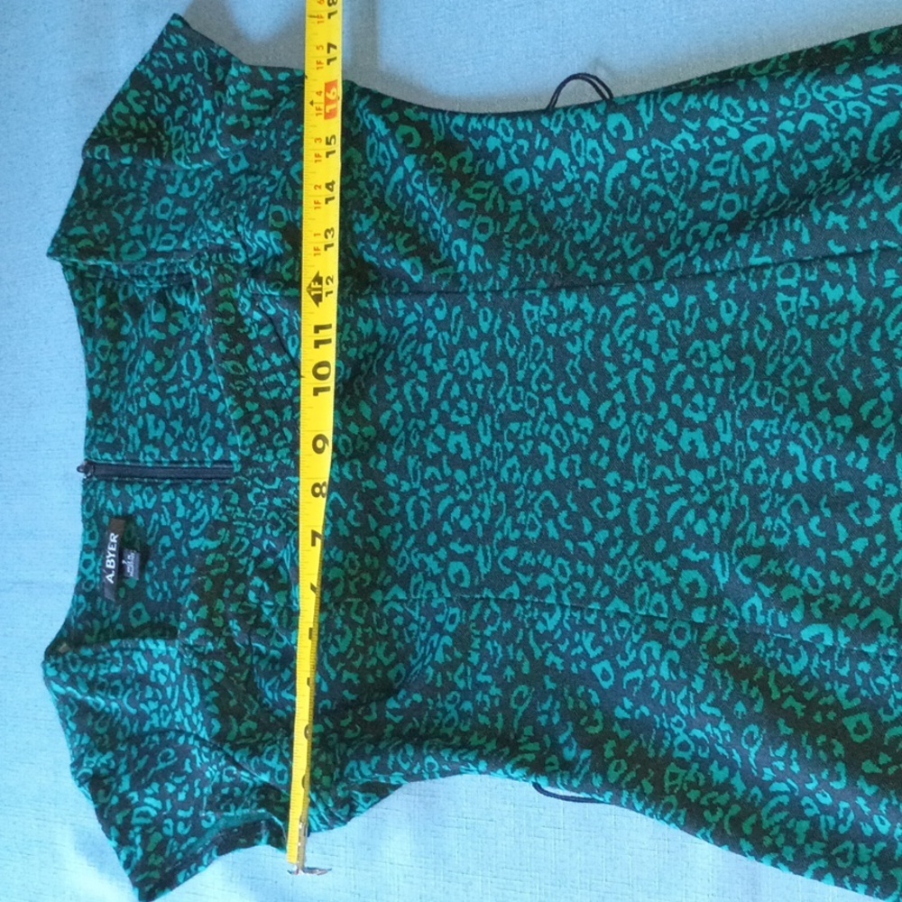 A. Byer Teal Animal Print Cap Sleeve Tunic - Picture 6 of 10